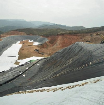 守护碧水 高尔夫球蓄水池土工膜的应用与价值
